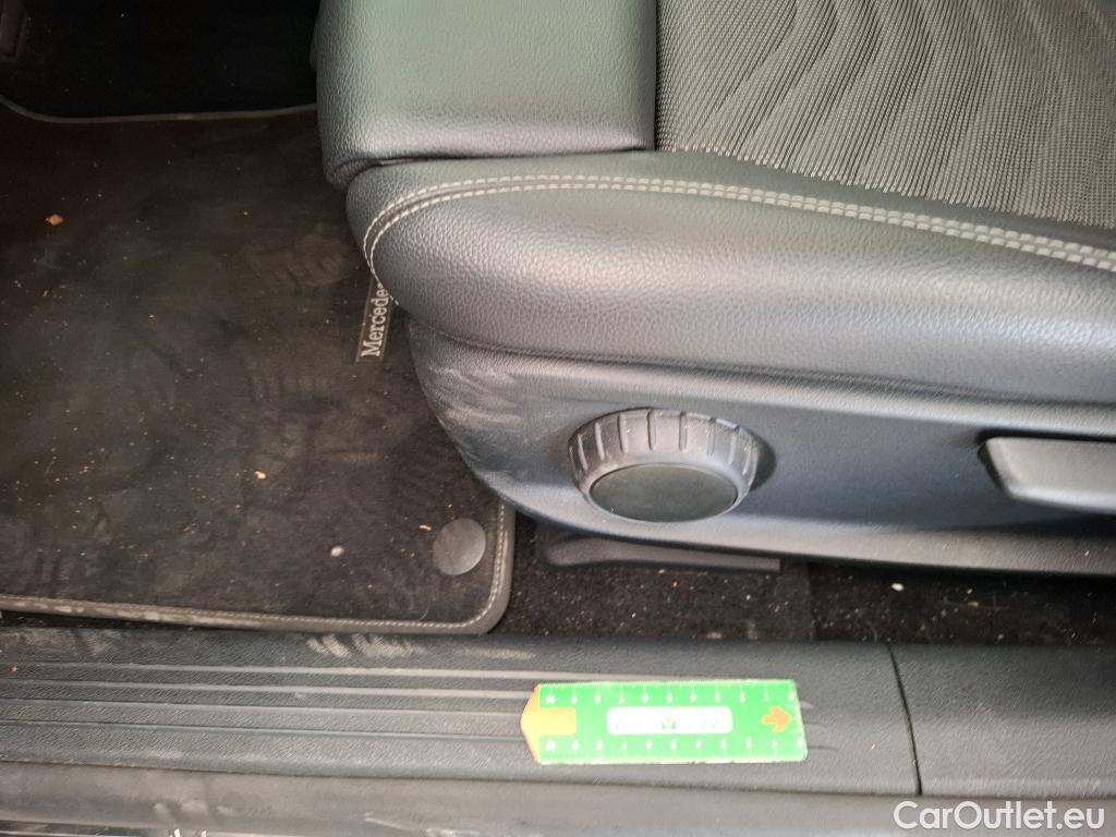  Mercedes  A-Klasse MERCEDES-BENZ Classe A 5p Berline A 200 Style Line 7G-DCT #12
