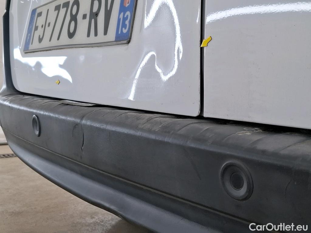  Renault  Kangoo  Express Maxi Extra (Série Spéciale) 1.5 dCi 90CV BVM5 E6 #17