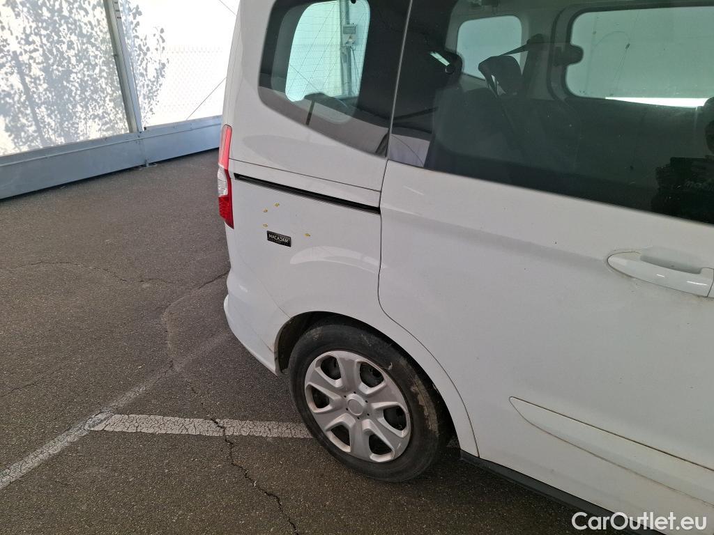  Ford  Tourneo FORD  Courier / 2018 / 5P / monospace 1.0E100 BV5 TREND #61