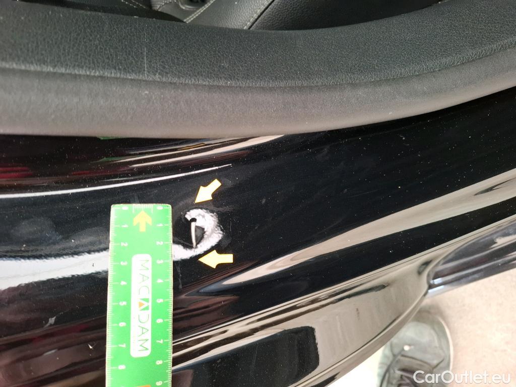  Mercedes  A-Klasse MERCEDES-BENZ Classe A 5p Berline A 200 Style Line 7G-DCT #15