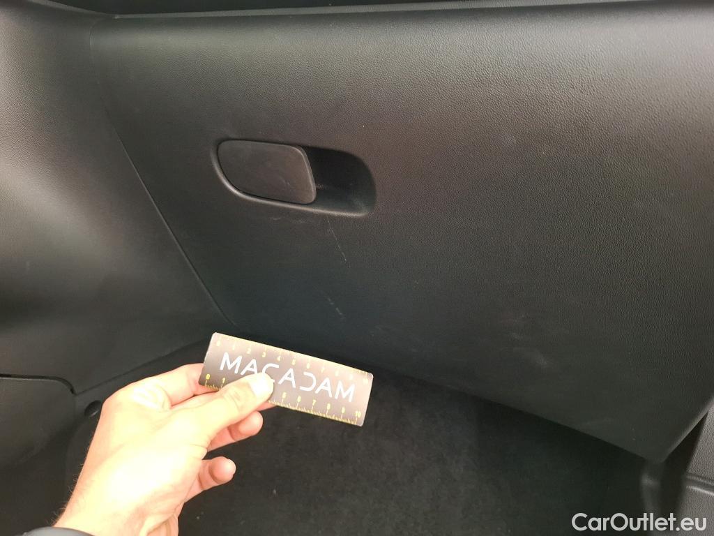  Citroen  C3  Feel Business 1.2 PureTech 80CV BVM5 E6d #3