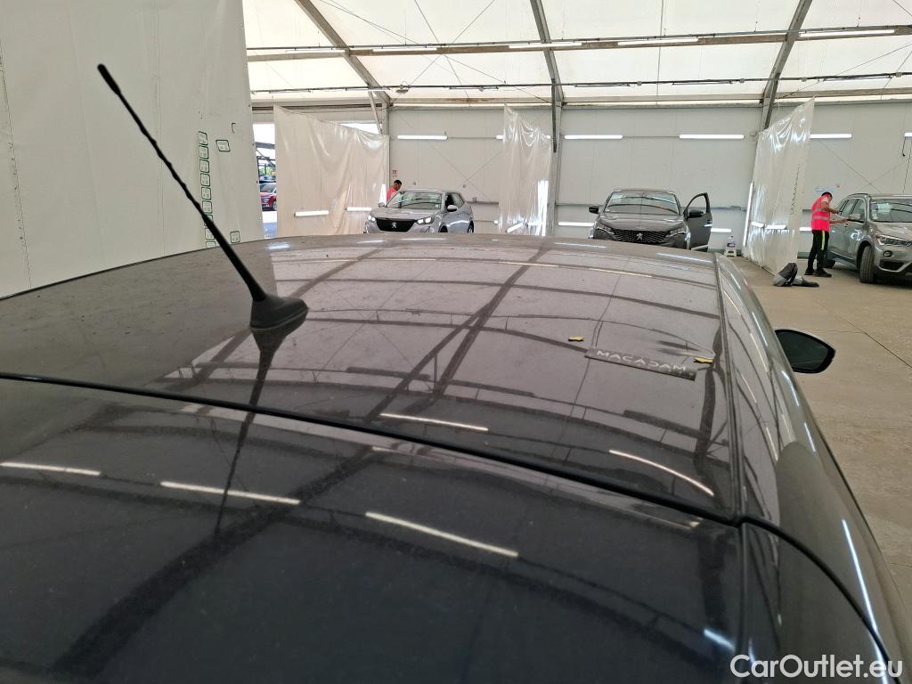  Peugeot  308 PEUGEOT  / 2017 / 5P / Berline BlueHDi 130 EAT8 S&S ACTIVE BUSINESS #1