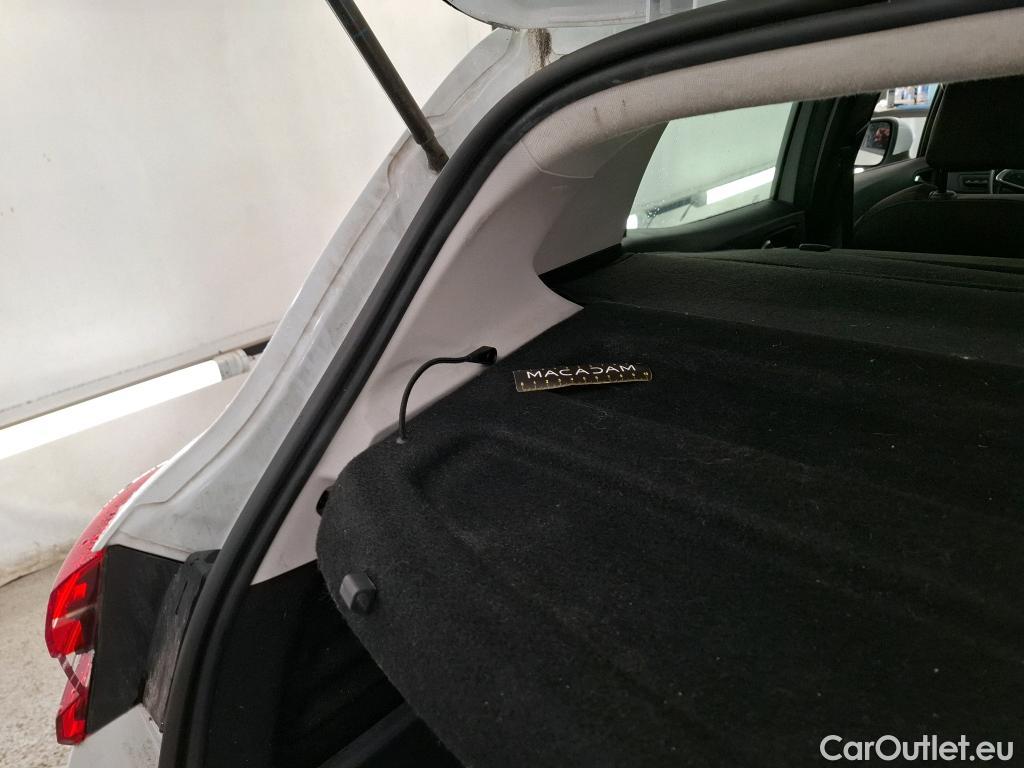  Renault  Clio  / 2019 / 5P / Berline / Business Blue dCi 100 #9