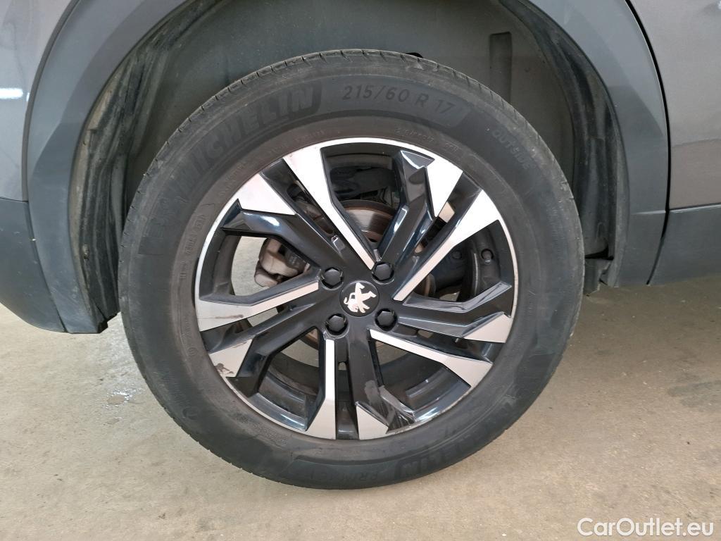  Peugeot  2008  Allure Pack 1.5 HDi 130CV BVA8 E6d #23