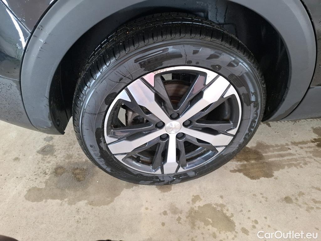  Peugeot  5008  Allure Business 1.2 PureTech 130CV BVA8 7 Sieges E6dT #6