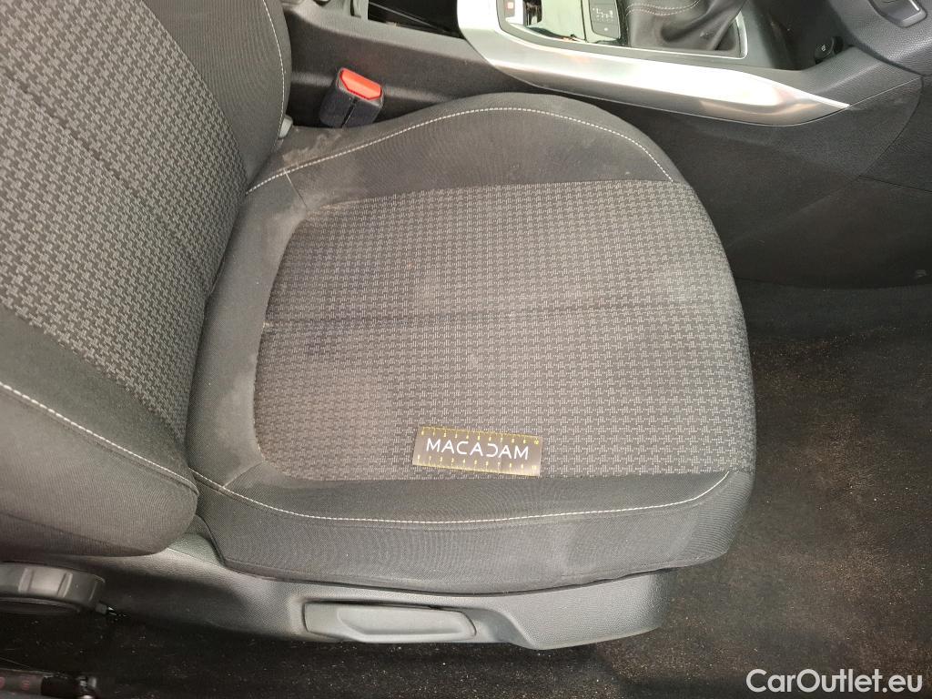  Peugeot  308 PEUGEOT  / 2017 / 5P / Berline BlueHDi 130 EAT8 S&S ACTIVE BUSINESS #49