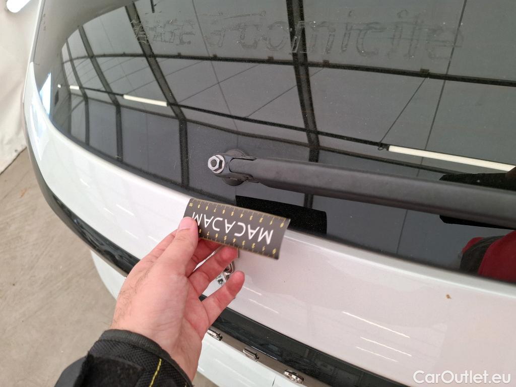  Peugeot  208  Allure Business 1.2 PureTech 100CV BVM6 E6d #13