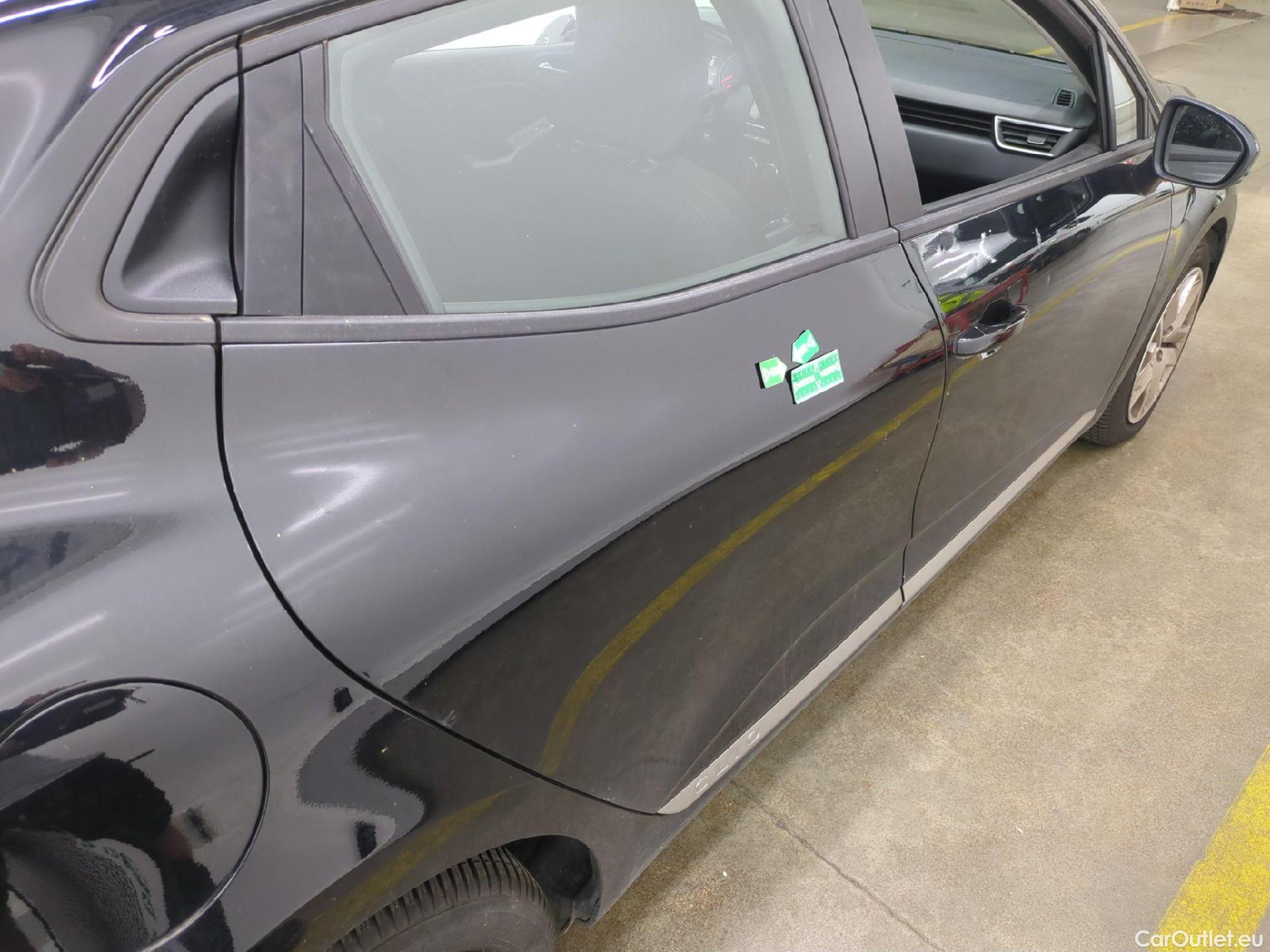  Renault  Clio  V Business 1.5 dCi 100CV BVM6 E6d #29