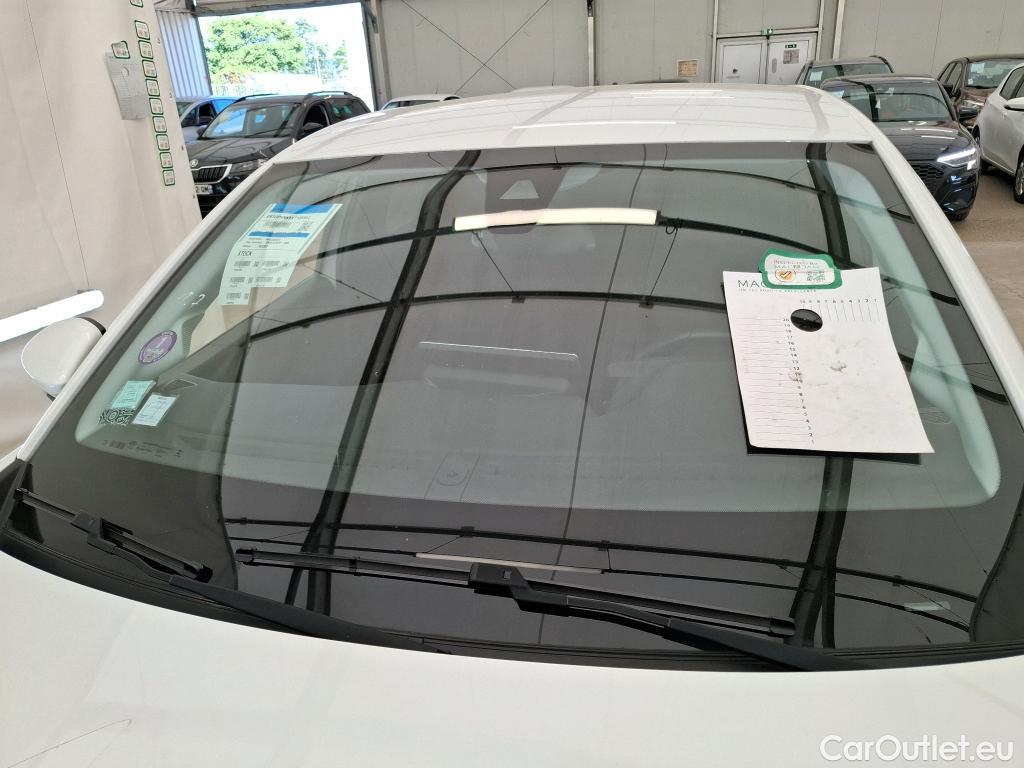  Peugeot  208  Allure Business 1.2 PureTech 100CV BVM6 E6d #9