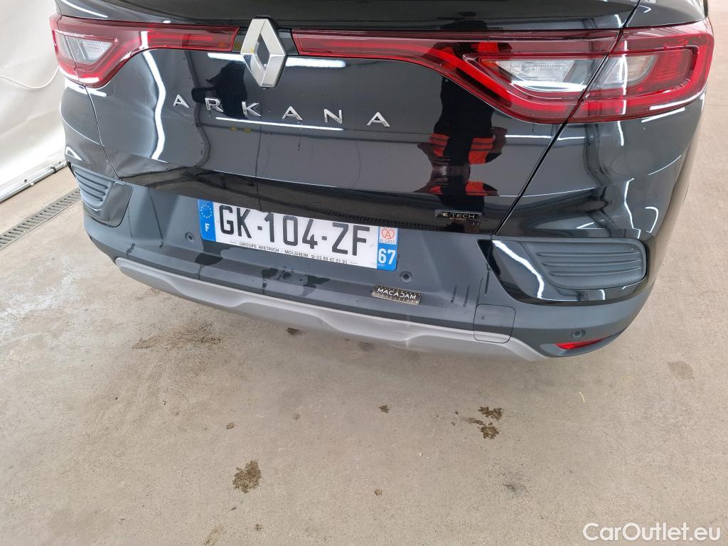  Renault  Arkana RENAULT  / 2021 / 5P / SUV Evolution E-Tech hybride 145 -22 #1