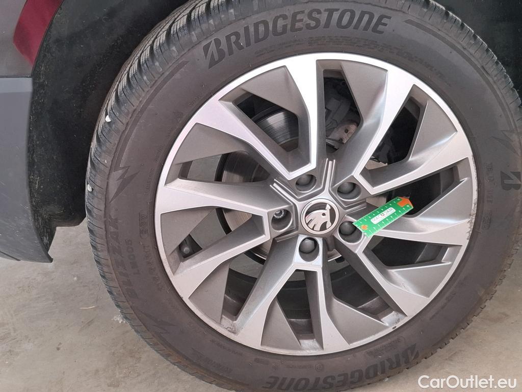  Skoda  Karoq SKODA  / 2017 / 5P / SUV 1.5 TSI 150ch ACT DSG7 Clever #2
