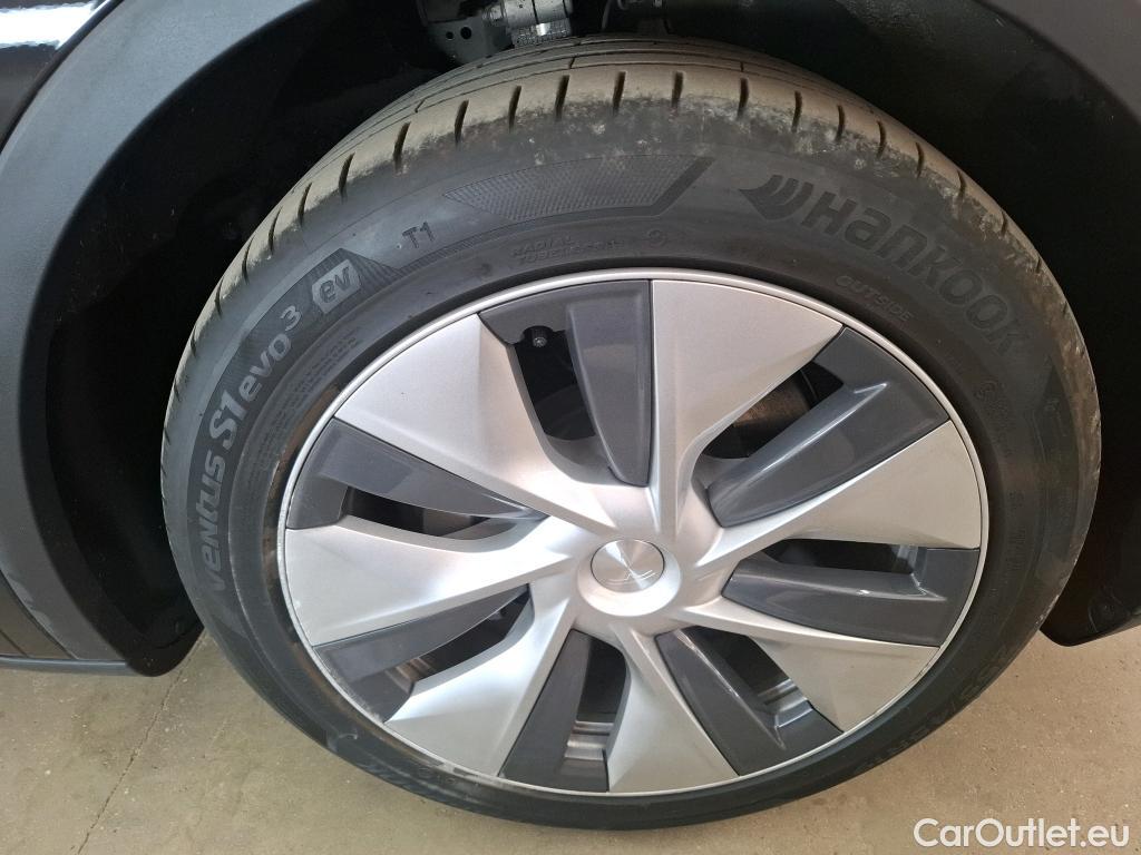  Tesla  Model Y TESLA  / 2021 / 5P / SUV RWD #2