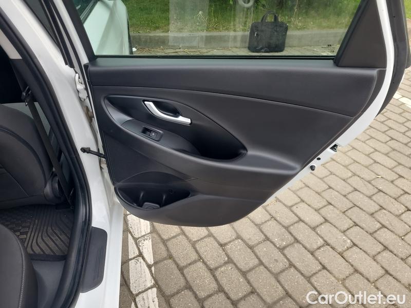  Hyundai  i30   cw (PD)(2017->)  kom.1.6CRDi 115 Smart #14