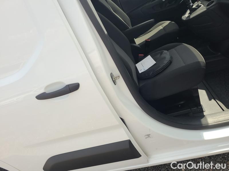  Citroen  Berlingo   (07.2018->)  BHDI 102 L1 Plus 4d #5