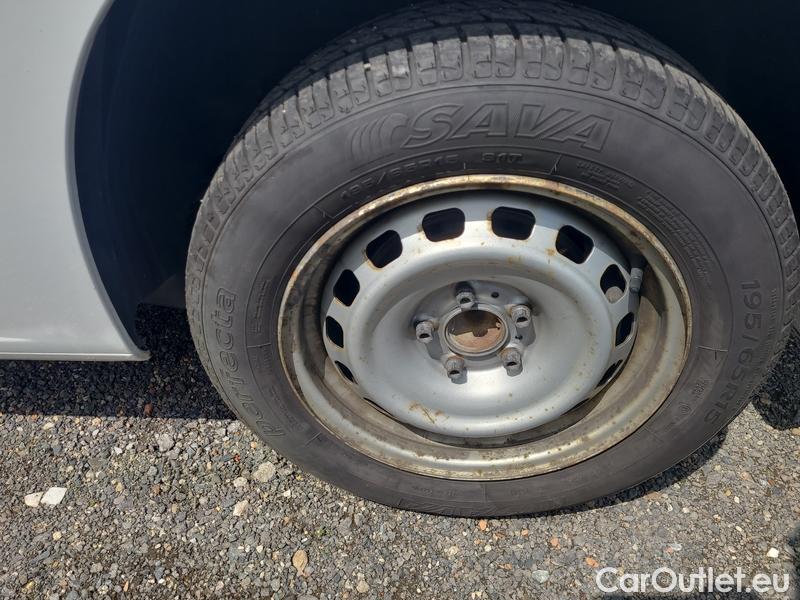  Citroen  Berlingo   (07.2018->)  BHDI 102 L1 Plus 4d #4