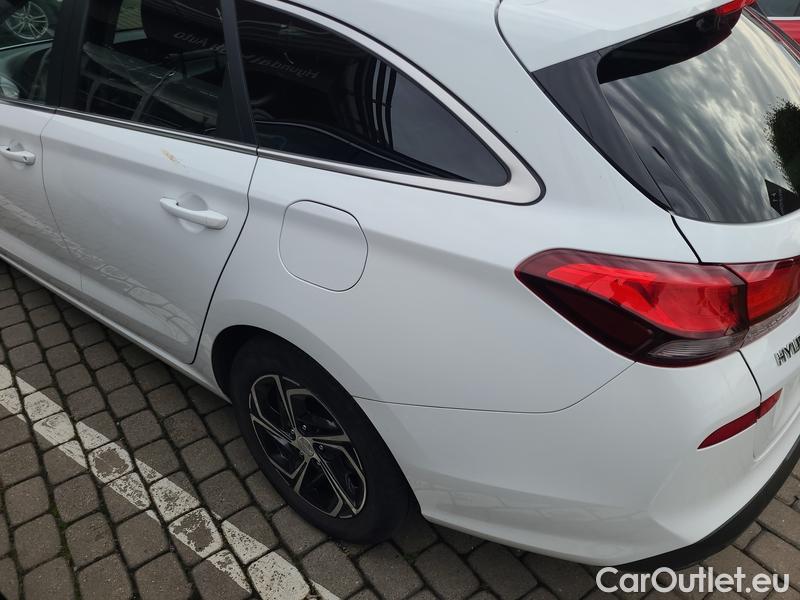  Hyundai  i30   cw (PD)(2017->)  kom.1.6CRDi 115 Smart #10