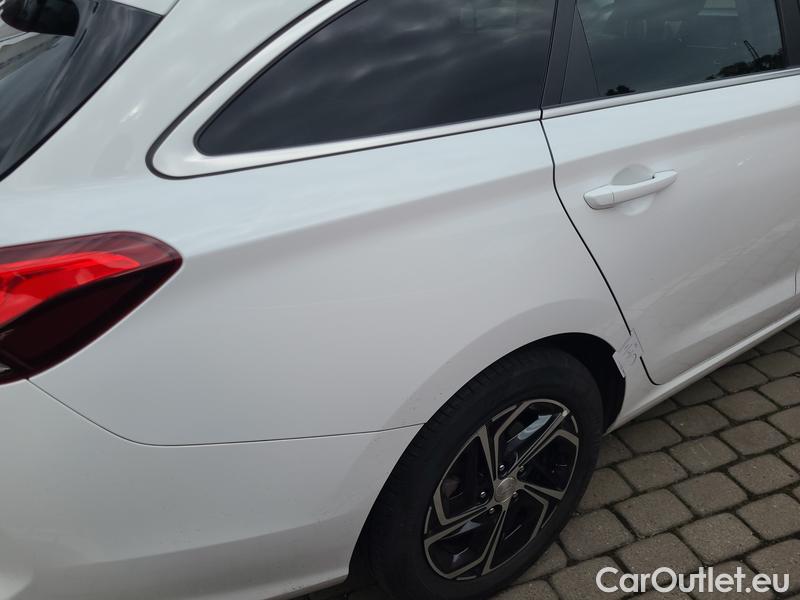  Hyundai  i30   cw (PD)(2017->)  kom.1.6CRDi 115 Smart #17