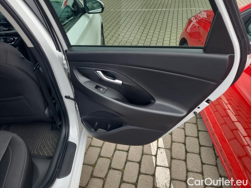  Hyundai  i30   cw (PD)(2017->)  kom.1.6CRDi 115 Smart #19