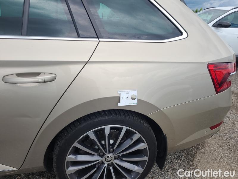  Skoda  Superb  Combi (3V5)(2015) Sup.C.FL2.0TSI 200  L&K 4x4 AT #14