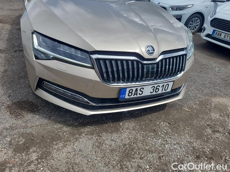  Skoda  Superb  Combi (3V5)(2015) Sup.C.FL2.0TSI 200  L&K 4x4 AT #5