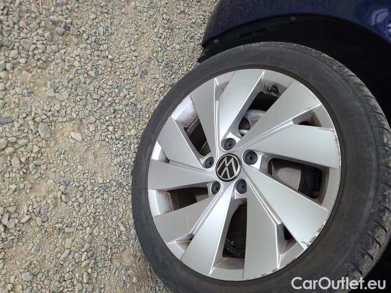  Volkswagen  Golf  VIII Variant (CG5) 2020 Var.1.5 eTSI 110 Style AT #2