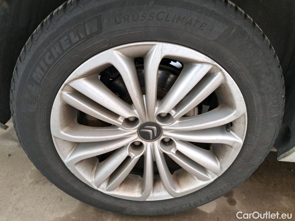  Citroen  C4  Berlina Millenium Business 1.6 BlueHDI 120CV BVM6 E6 #15