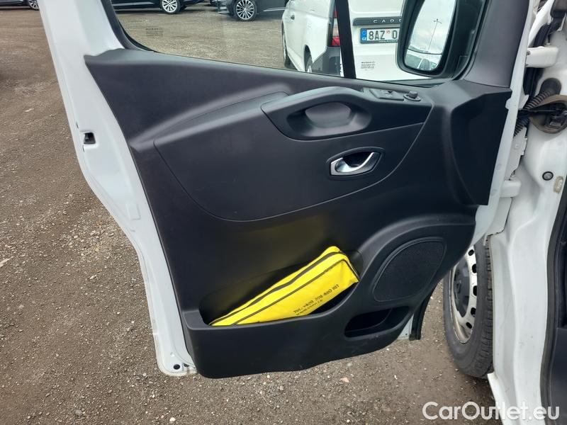  Renault  Trafic  LCV (2014) TraFur dCi 145k L2H1P2 COOL 4d #7