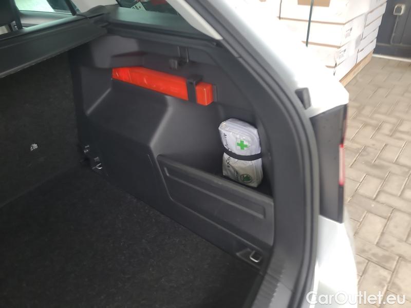  Skoda  Fabia  Combi (2015)  Com.1.0TSI 70 Ambition #11