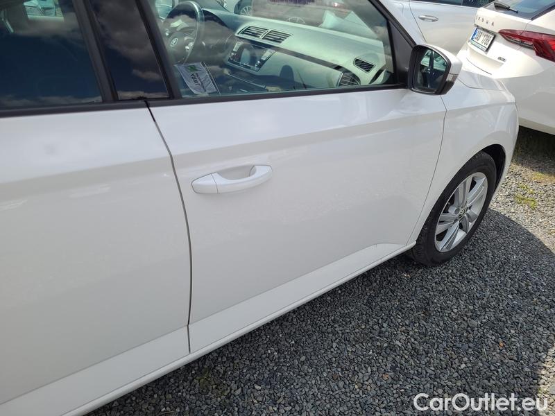  Skoda  Fabia  Combi (2015) Com.1.0TSI 70 Ambition 5d #3
