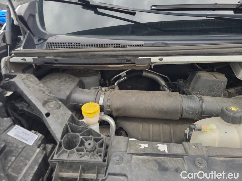  Renault  Trafic  LCV (2014) TraFur dCi 145k L2H1P2 COOL 4d #2