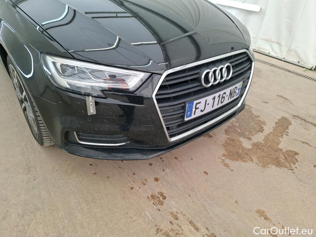  Audi  A3 AUDI  Sportback 5p Berline 30 TDI 116 S TRONIC DESIGN LUXE #3