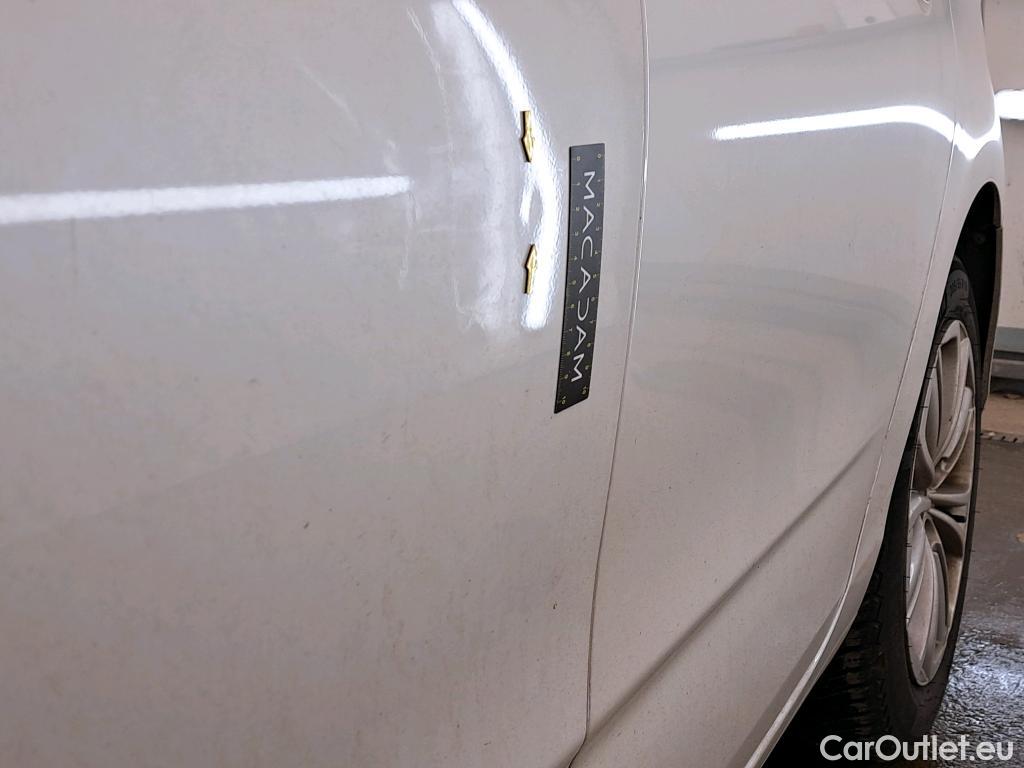  Citroen  C4  Berlina Millenium Business 1.6 BlueHDI 120CV BVM6 E6 #27