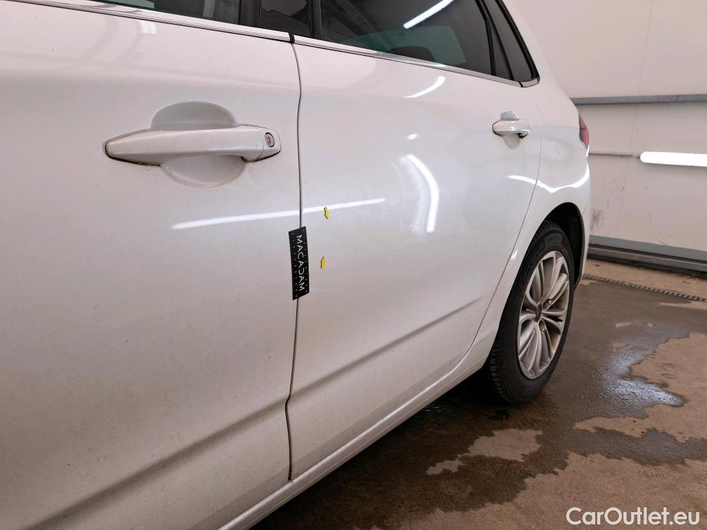  Citroen  C4  Berlina Millenium Business 1.6 BlueHDI 120CV BVM6 E6 #5