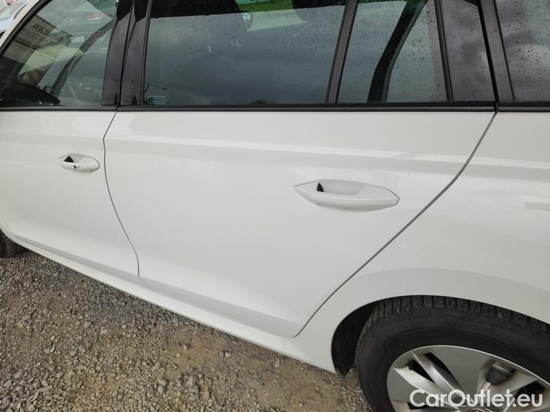  Skoda  Octavia  Combi (NX3)(2020) Oct.Com. 2.0TDI 85 Ambition AT #5