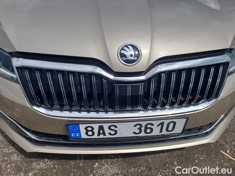  Skoda  Superb  Combi (3V5)(2015) Sup.C.FL2.0TSI 200  L&K 4x4 AT #2