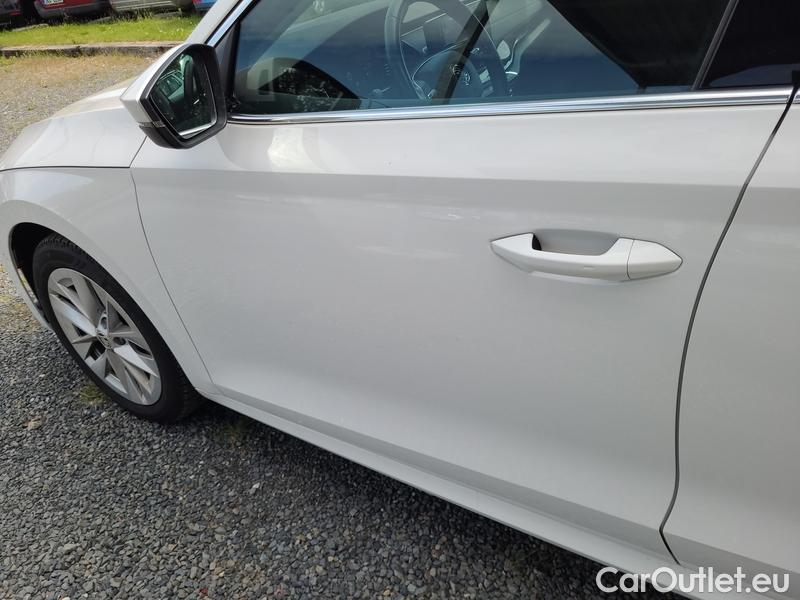  Skoda  Octavia  Combi (NX3)(2020) Oct.Combi 1.5TSI 110 Style Aut #2
