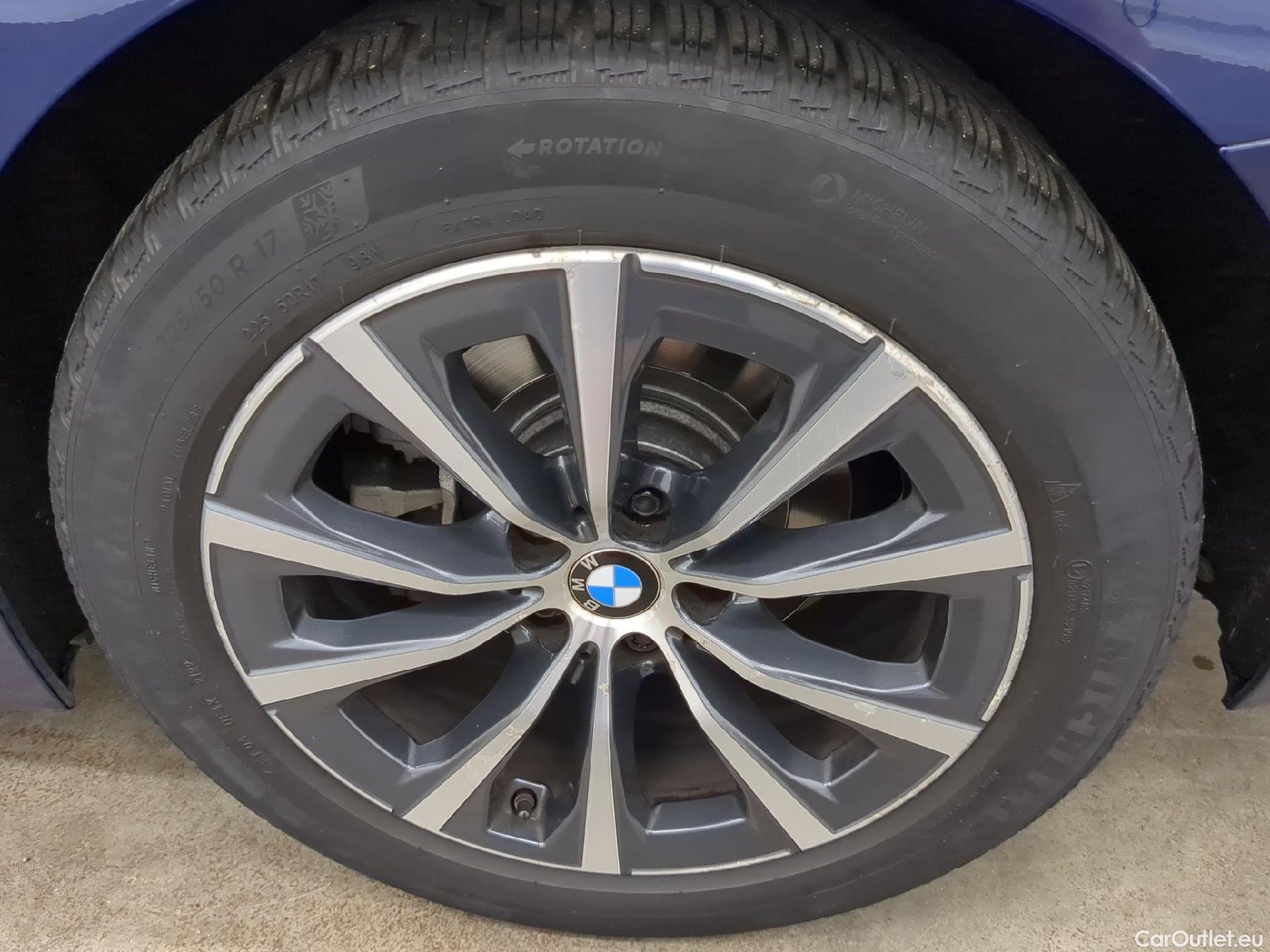  Bmw  Serie 3 BMW Série 3 Touring / 2019 / 5P / Break 320d xDrive 190ch Business Design BVA8 #6
