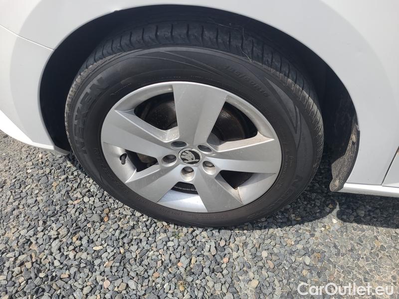  Skoda  Fabia  3 (2015)  1.0TSI 70 Ambition #8