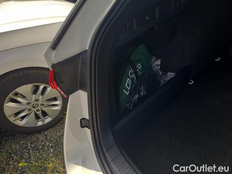  Skoda  Octavia  Combi (NX3)(2020) Oct.Combi 2.0TDI 85 Style AT #7