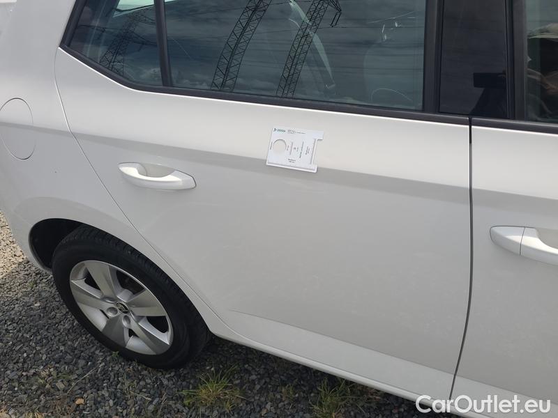  Skoda  Fabia  3 (2015)  1.0TSI 70 Ambition #4