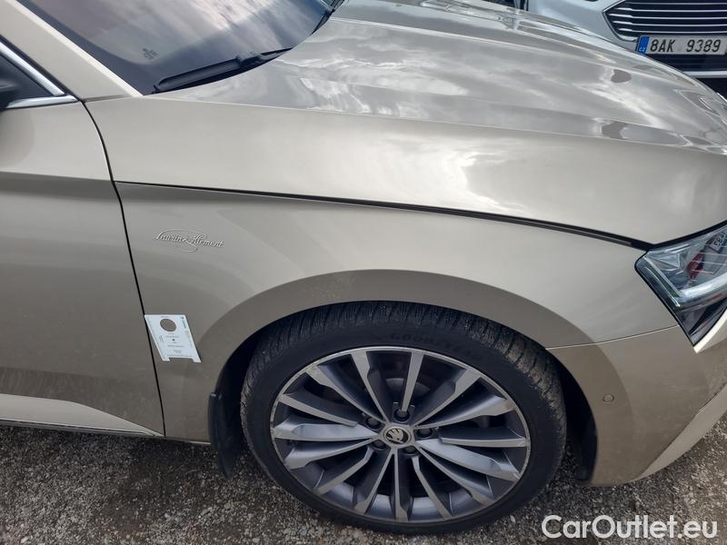  Skoda  Superb  Combi (3V5)(2015) Sup.C.FL2.0TSI 200  L&K 4x4 AT #7