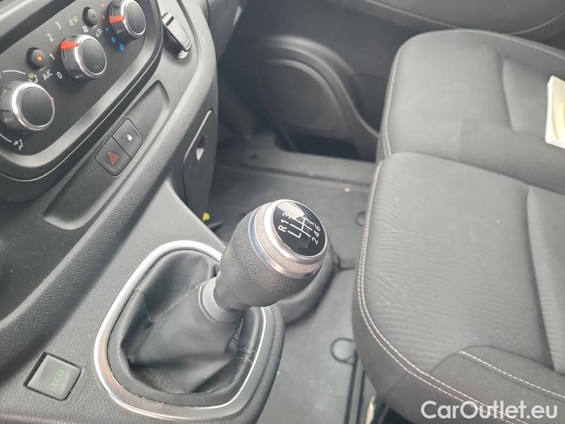  Renault  Trafic  LCV (2014) TraFur dCi 145k L2H1P2 COOL 4d #11