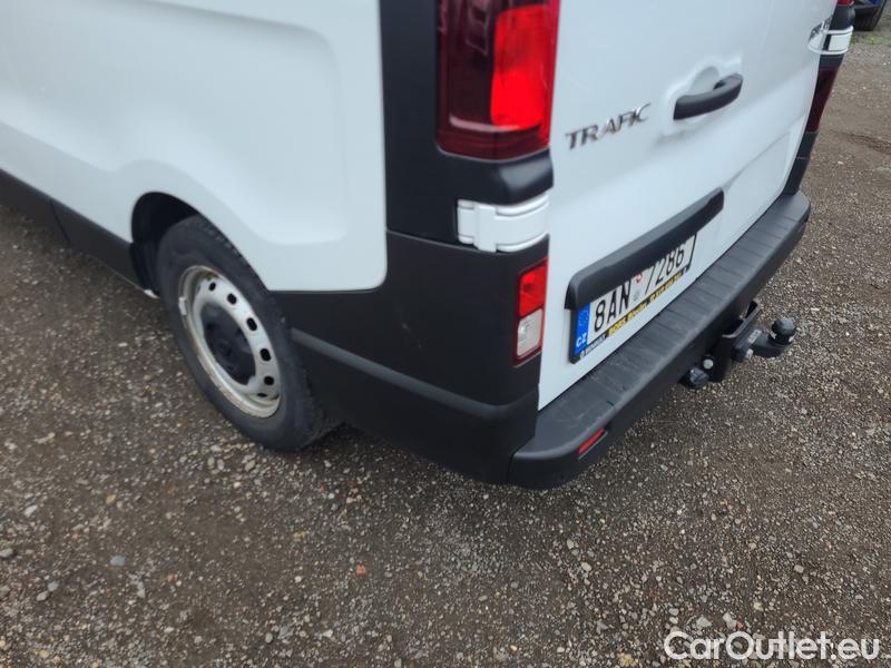  Renault  Trafic  LCV (2014) TraFur dCi 145k L2H1P2 COOL 4d #17
