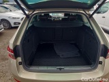  Skoda  Superb  Combi (3V5)(2015) Sup.C.FL2.0TSI 200  L&K 4x4 AT #12