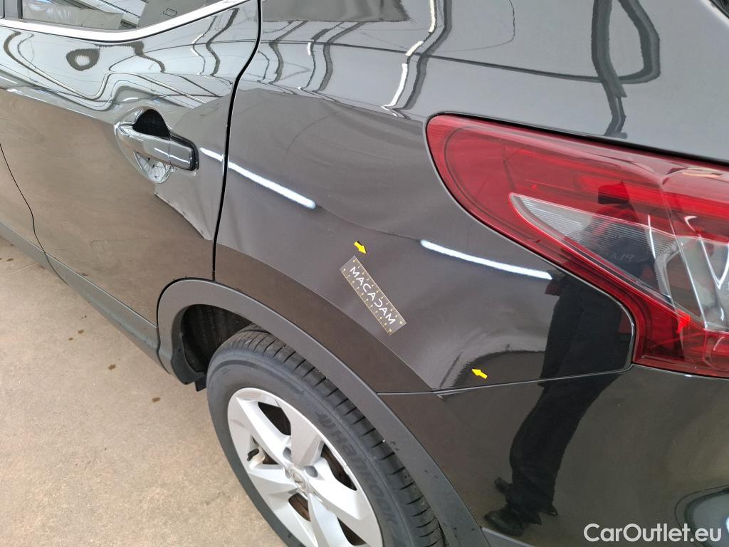  Nissan  Qashqai NISSAN  / 2017 / 5P / Crossover 1.5 DCI 115 Business Edition #25