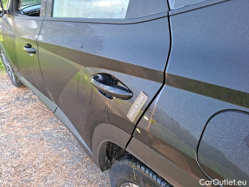  Hyundai  Tucson  Business Mild-Hybrid 2WD 1.6 CRDI 135CV E6d #3