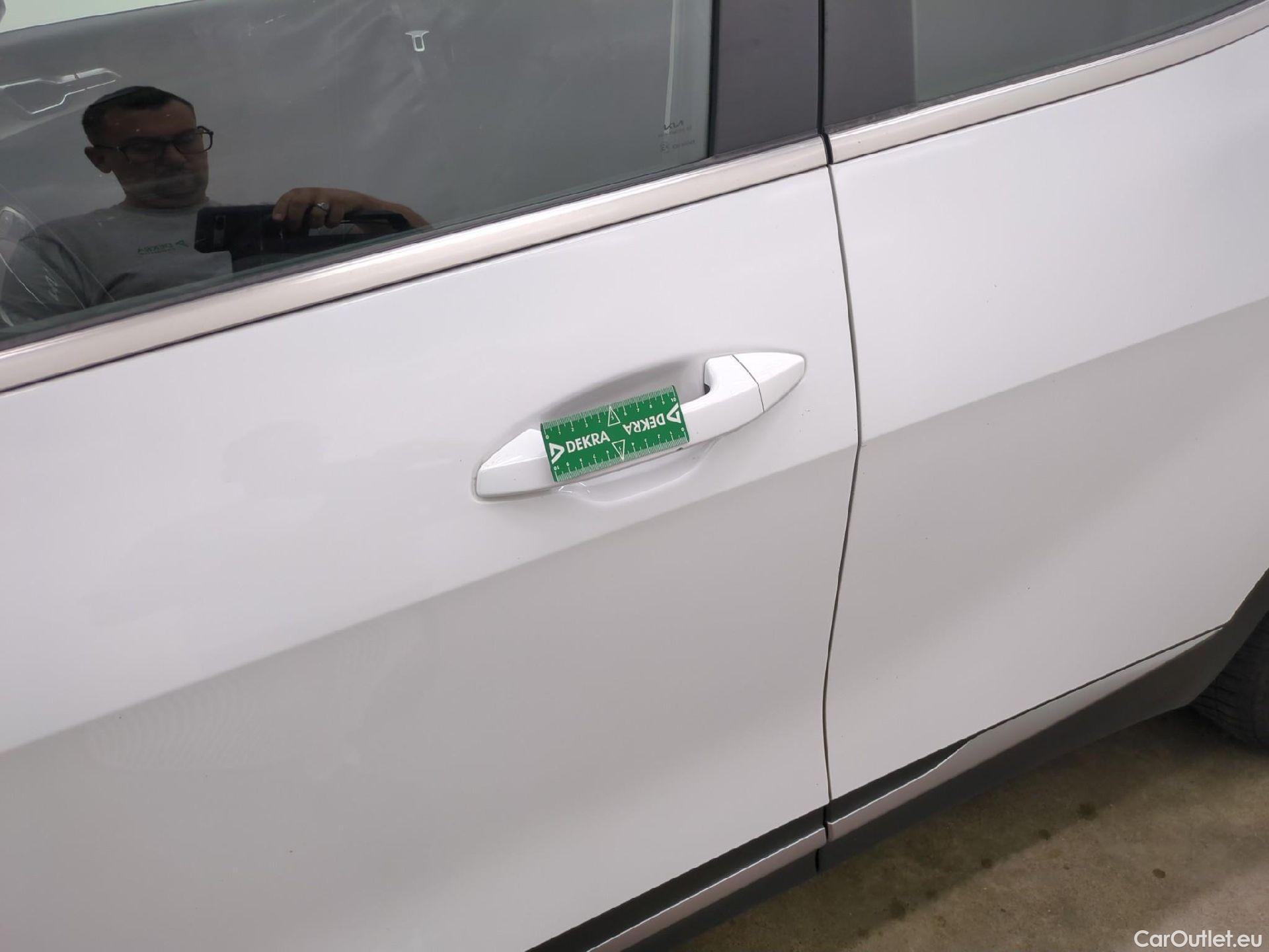  KIA  Sportage KIA  / 2021 / 5P / SUV 1.6 T-GDI 265 PHEV AUTO 4WD ACTIVE BUSIN #16