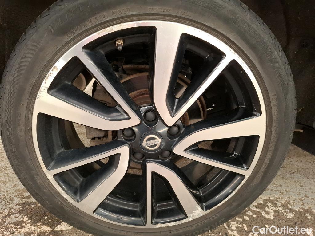  Nissan  Qashqai NISSAN  5p Crossover 1.2 DIG-T 115 Xtronic TEKNA #26
