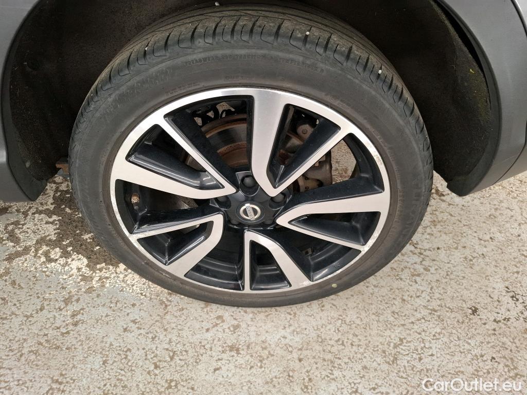  Nissan  Qashqai NISSAN  5p Crossover 1.2 DIG-T 115 Xtronic TEKNA #37