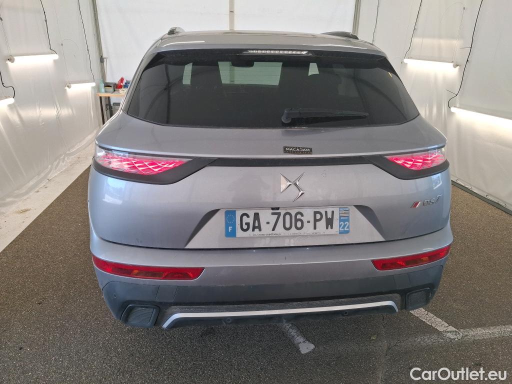  DS  DS7 DS DS 7 Crossback / 2017 / 5P / SUV BlueHDi 130 Auto PERFORMANCE Line + #32